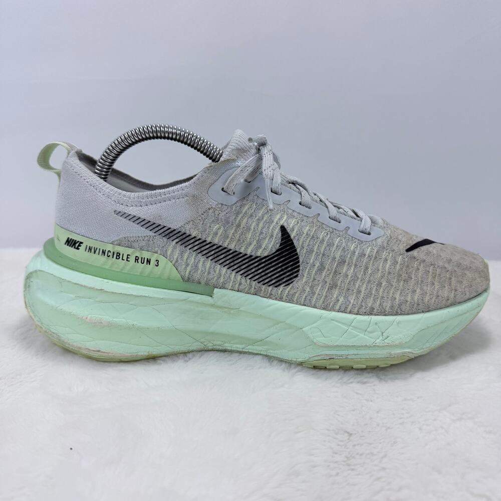 Nike ZoomX Invincible Run Flyknit 3 Women’s Running Shoes DR2660-009 Size 9.5